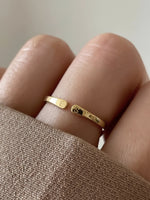 Anello Doppia Iniziale Regolabile LUMERIS · 2
